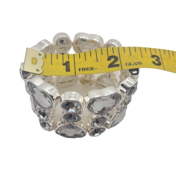 High Polished Silver Color Heart Shaped Crystal Bracelet - Picture 3 of 4